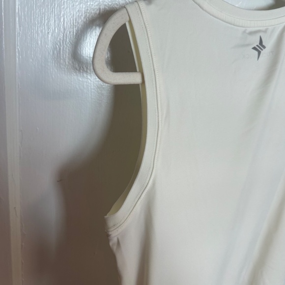 Tuckernuck White Sasha Tank NWOT Size Small - Picture 7 of 8